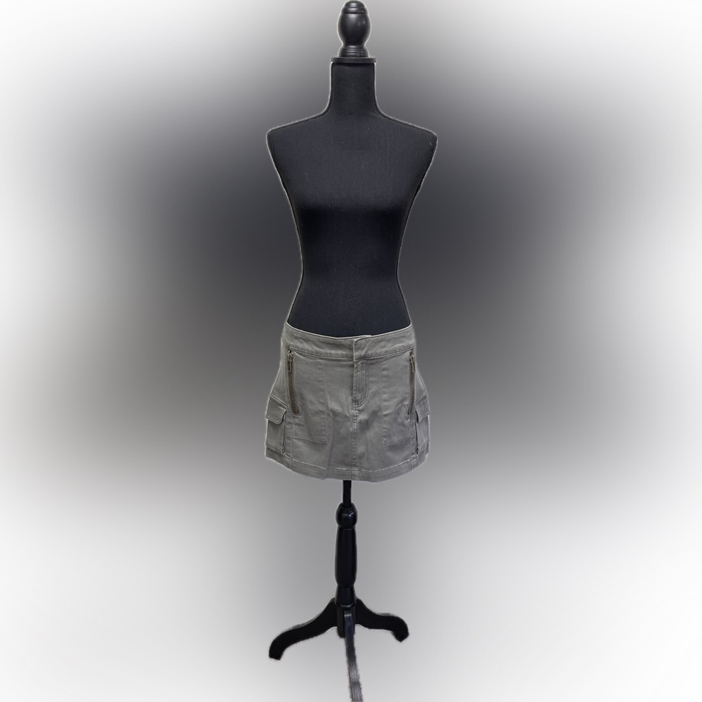 Squeeze Gray Mini Skirt